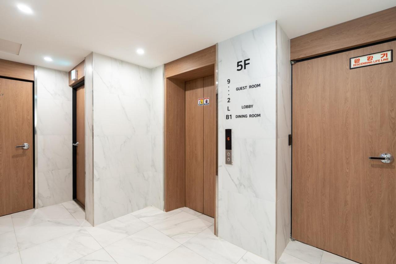 Chech'ŏn Jecheon Hound Hotel מראה חיצוני תמונה