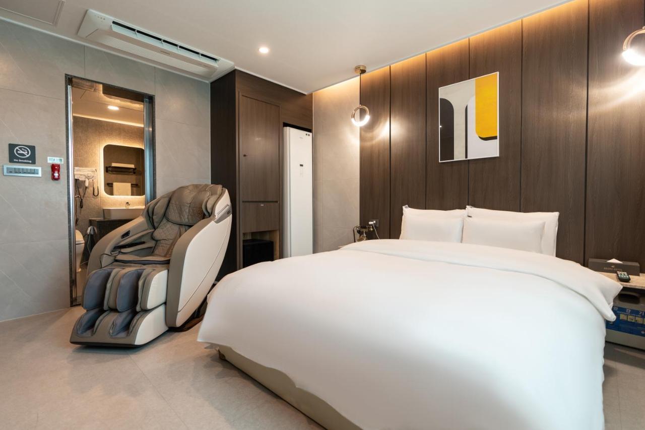 Chech'ŏn Jecheon Hound Hotel מראה חיצוני תמונה