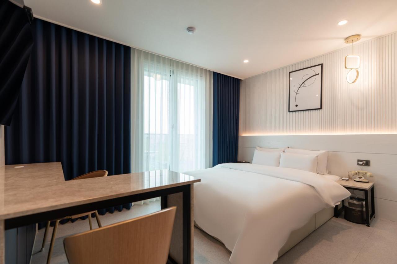 Chech'ŏn Jecheon Hound Hotel מראה חיצוני תמונה