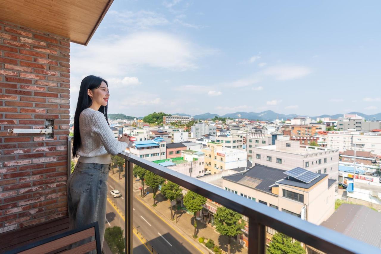 Chech'ŏn Jecheon Hound Hotel מראה חיצוני תמונה