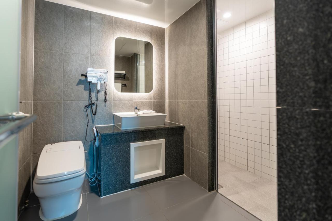 Chech'ŏn Jecheon Hound Hotel מראה חיצוני תמונה