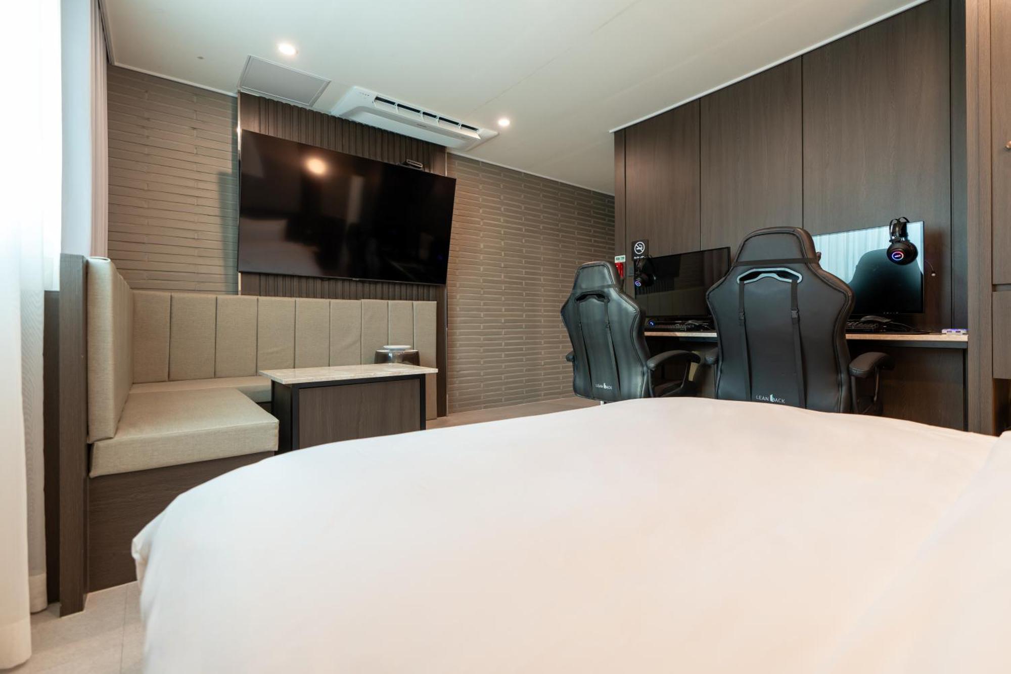 Chech'ŏn Jecheon Hound Hotel מראה חיצוני תמונה